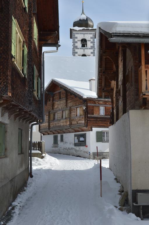 Hotel Alpina Lumbrein Exterior foto